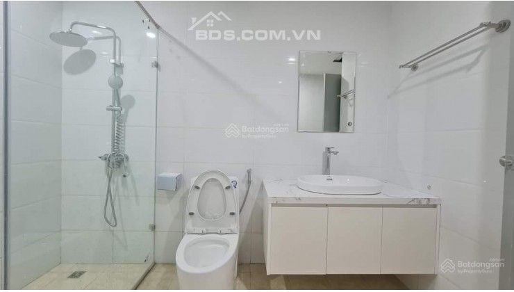 Bán căn 3PN+1 , 3WC nhận nhà ở ngay -  Sổ đỏ trao tay. Tầng cao view đẹp, giá tốt